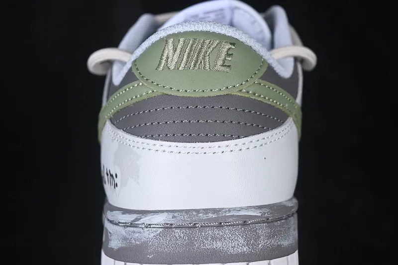 All categories Nk SB Dunk Series Nk SB Dunk Low High-end customized low-top sneakers Nike SB Dunk Low low-top casual sneakers HF5441-202